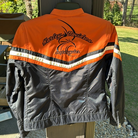 Riding jacket - Picture 3 of 3